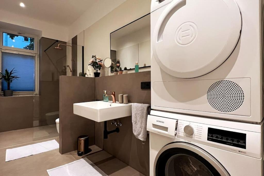 Soul-Apartment Terrasse Privat-Parkplatz Boxspringbett 55Zoll Tv Wlan Lipcse Kültér fotó