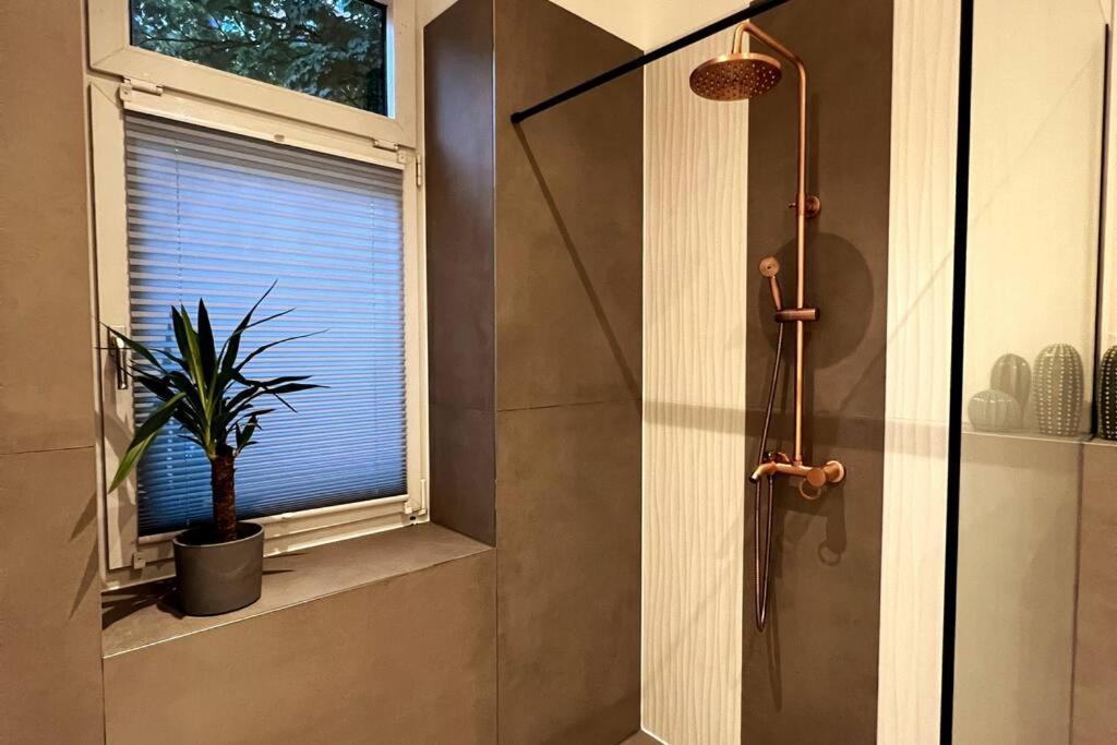 Soul-Apartment Terrasse Privat-Parkplatz Boxspringbett 55Zoll Tv Wlan Lipcse Kültér fotó